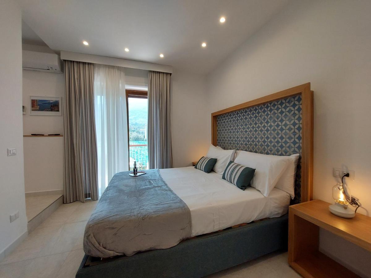 Mistral Luxury Suites Sorrento Kültér fotó