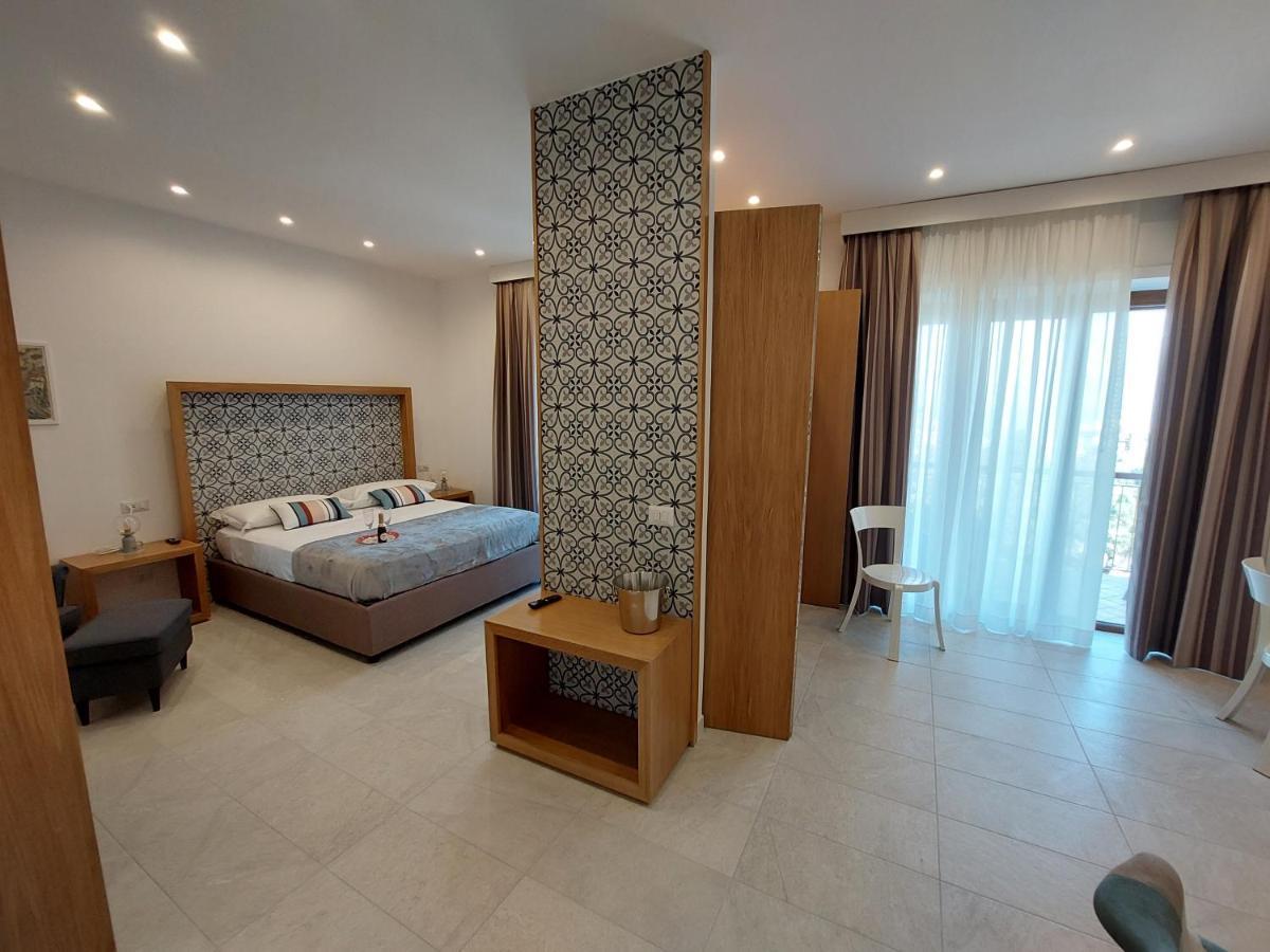 Mistral Luxury Suites Sorrento Kültér fotó