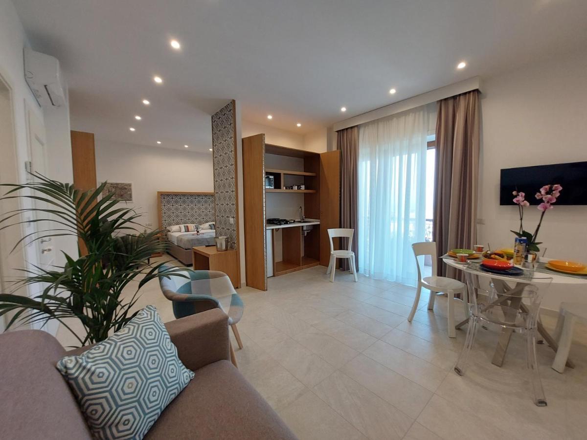 Mistral Luxury Suites Sorrento Kültér fotó