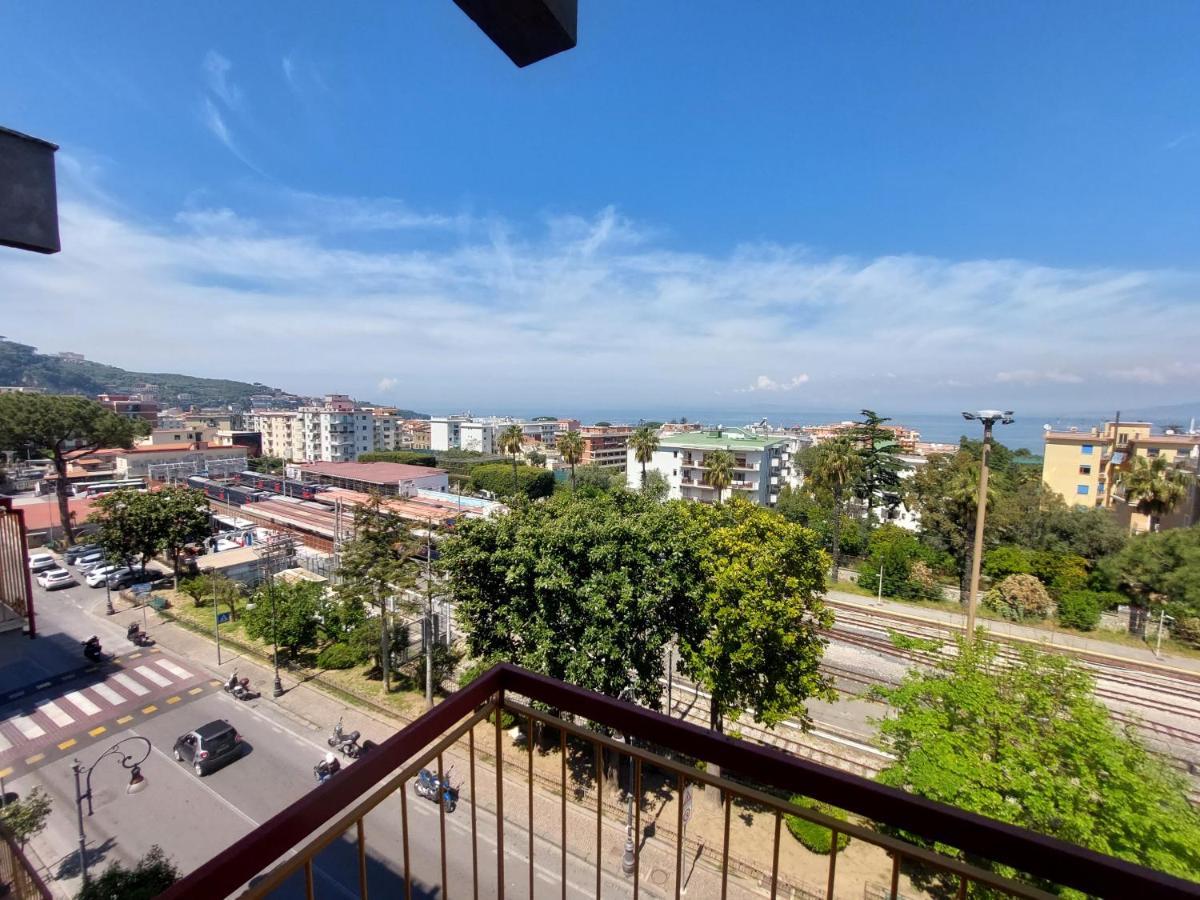 Mistral Luxury Suites Sorrento Kültér fotó