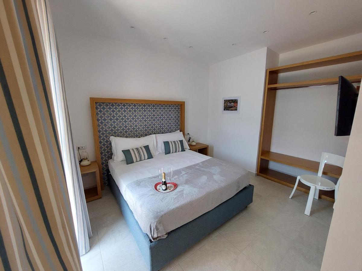 Mistral Luxury Suites Sorrento Kültér fotó